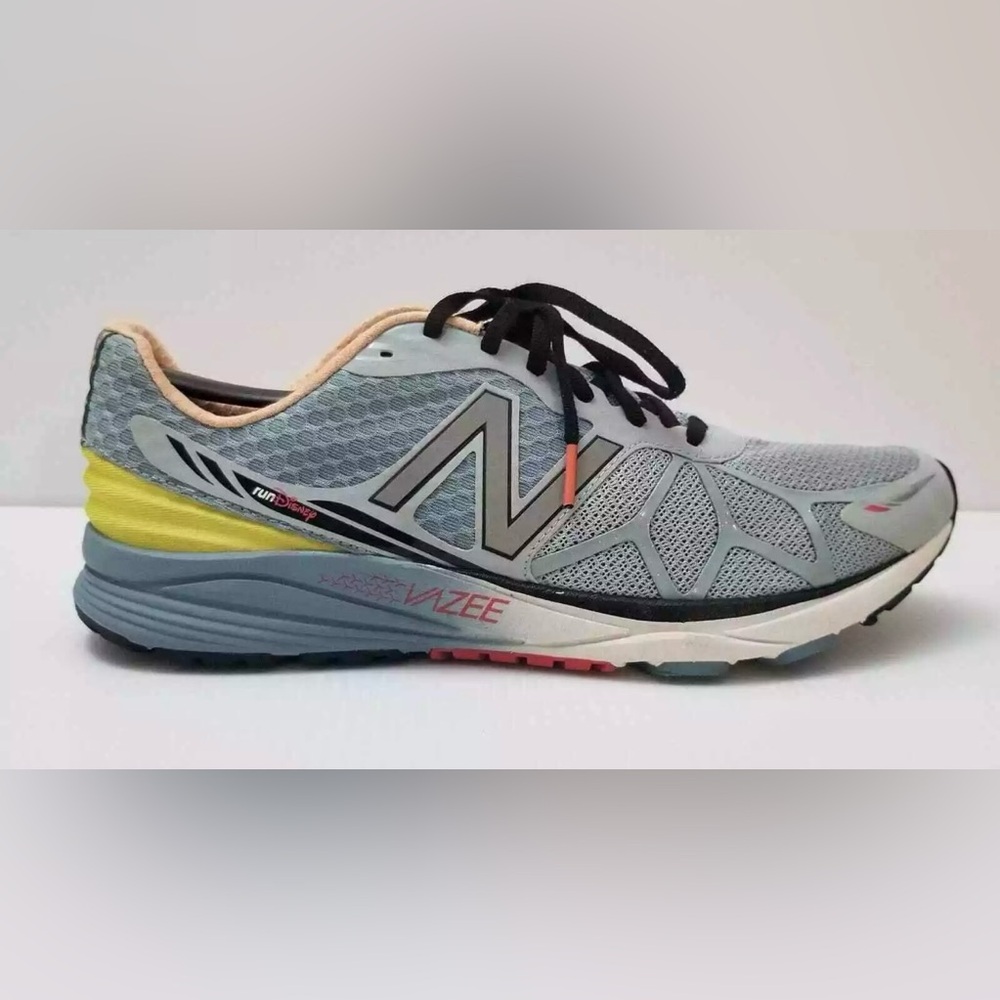 New Balance Vazee Run Disney 2016 Dumbo Sneakers - men’s size 11.5